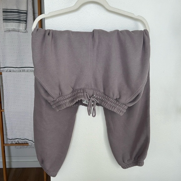 Abercrombie Soft AF Joggers - Picture 1 of 2